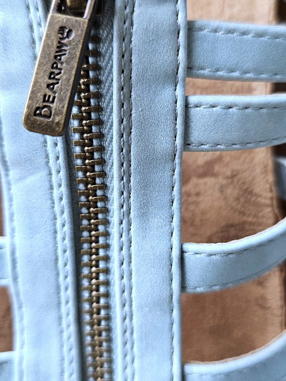 BearPaw Aqua Blue Gladiator,  slip on Sandals Size 8. - Picture 2 of 5